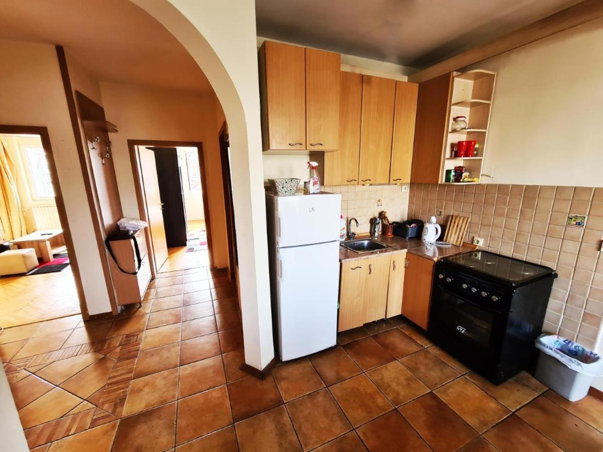 Exclusive Apartment at Main Square Skopje Eksteriør billede